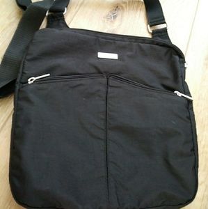 Baggallini Black Crossbody Bag